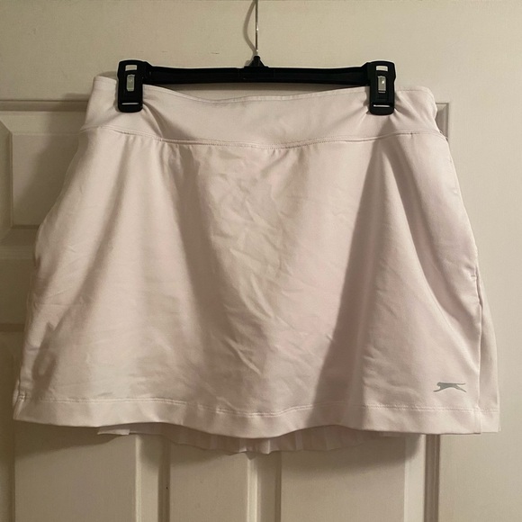 Slazenger Ladies White Golf Skort Size M - Picture 1 of 7